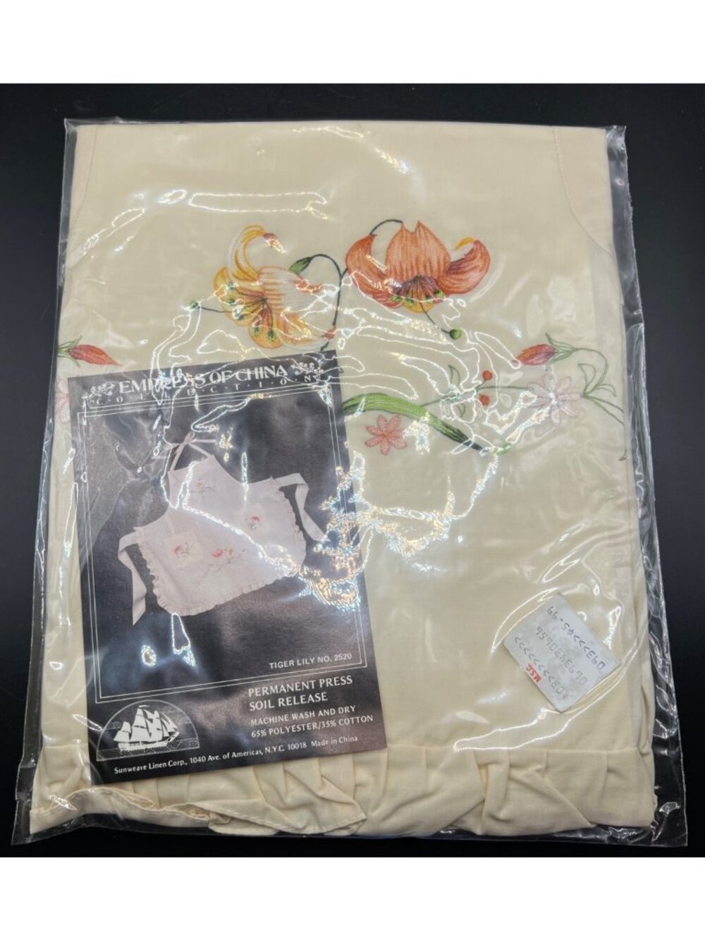 Empress Of China Embroidered Apron Tiger Lily No. 2520 Vintage NWT MCM Full apro